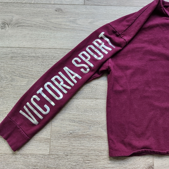 Victoria's Secret Sport Purple Burgundy Sweatshirt Silver Logo Womens Large - Picture 3 of 10
